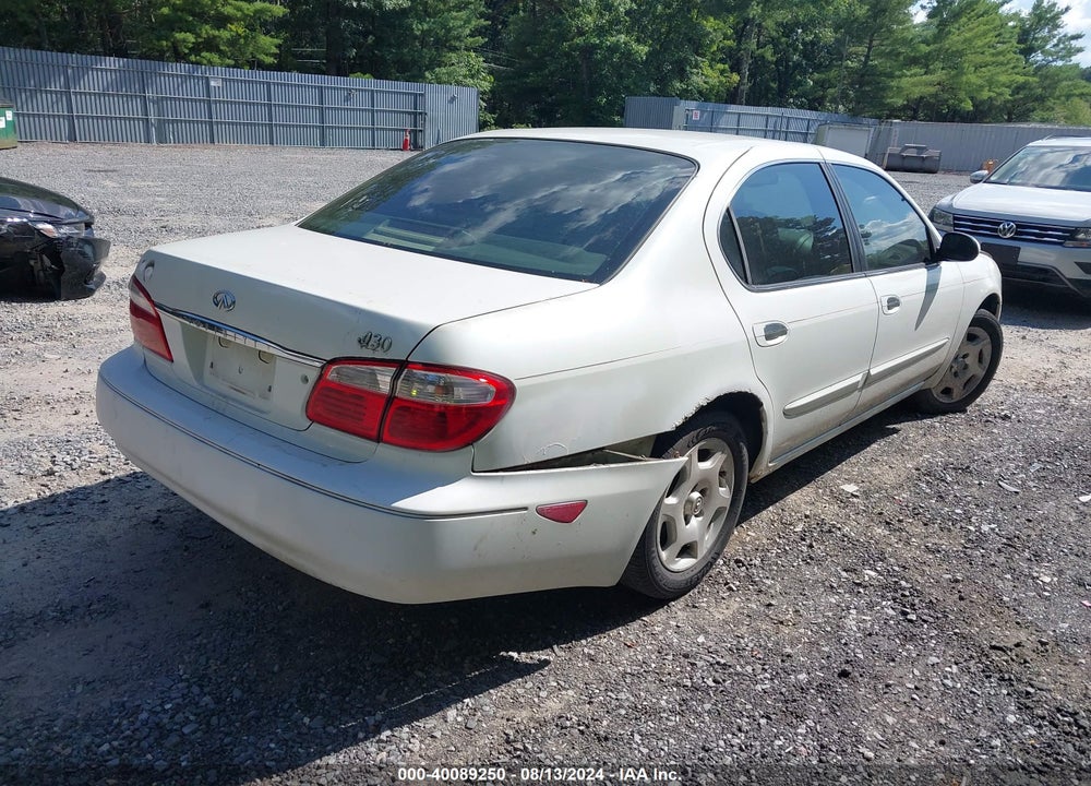 2001 INFINITI I30 LUXURY VIN: JNKCA31A01T031010