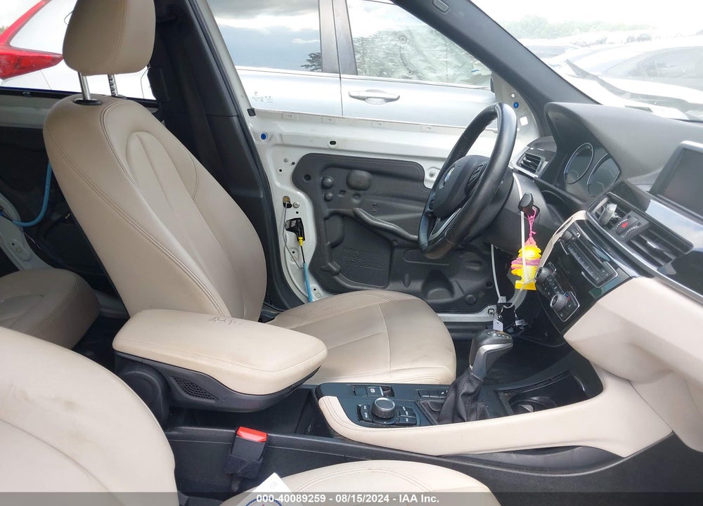 2018 BMW X1 SDRIVE28I VIN: WBXHU7C32J5L05822