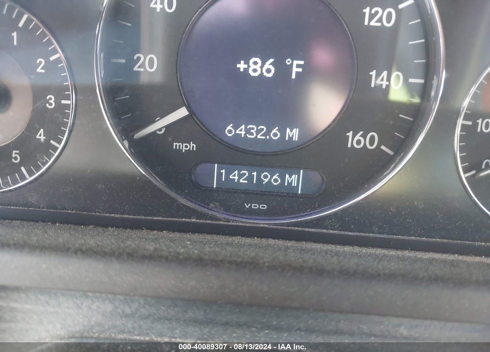 2004 MERCEDES-BENZ CLK 500 VIN: WDBTK75G44T028084