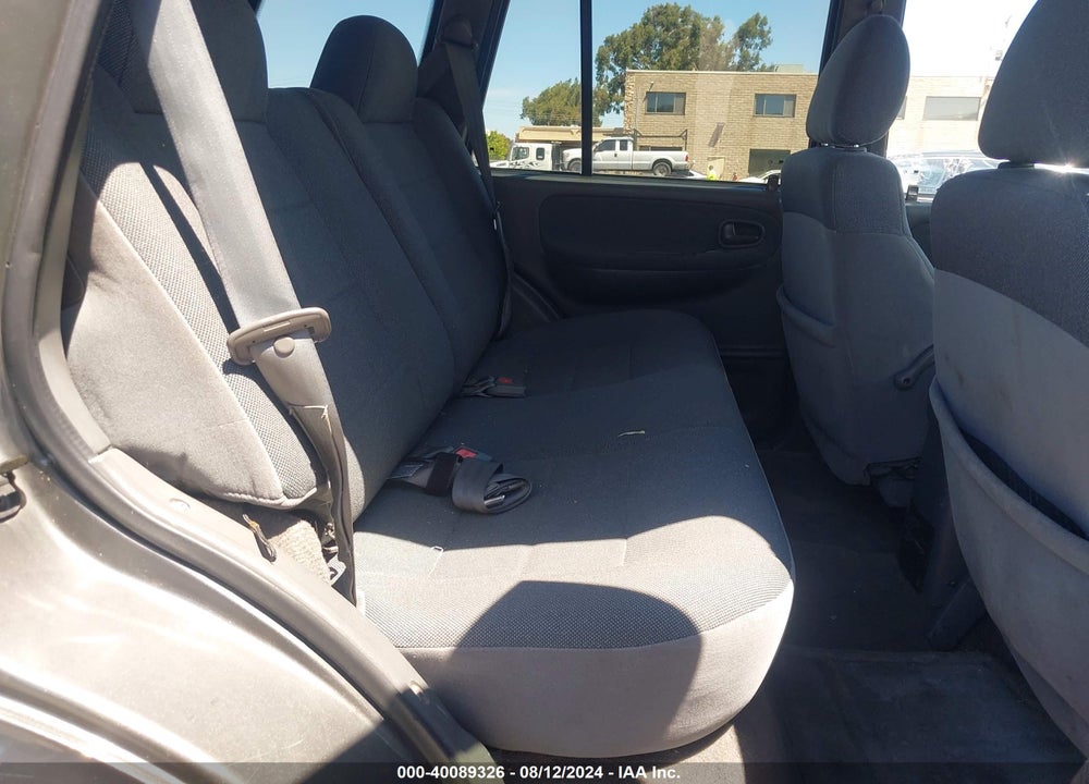 2002 KIA SPORTAGE VIN: KNDJB723525171072