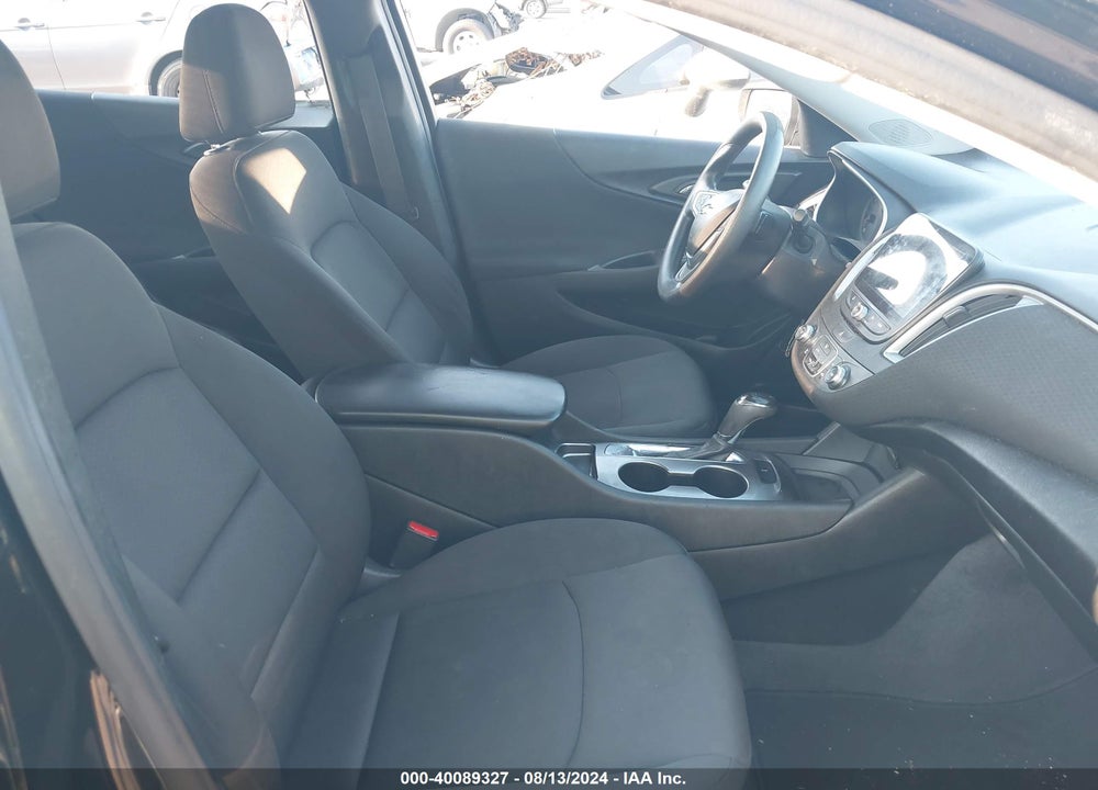 2019 CHEVROLET MALIBU 1LS VIN: 1G1ZB5ST3KF221770