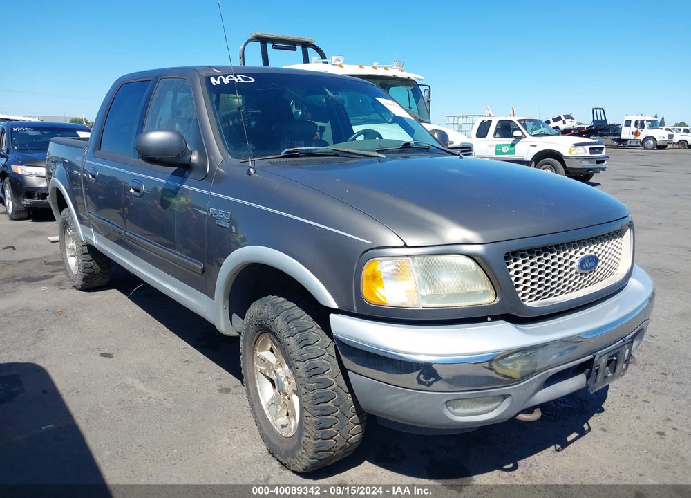 2002 FORD F-150 LARIAT/XLT VIN: 1FTRW08L42KC78301