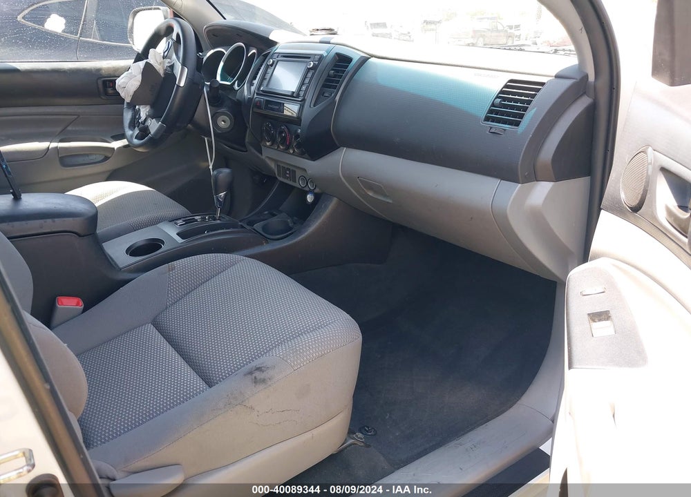 2015 TOYOTA TACOMA VIN: 5TFTX4CN3FX068168