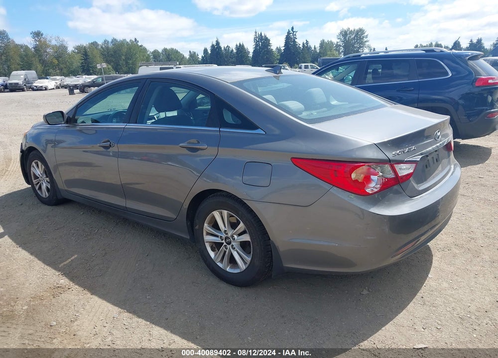 2013 HYUNDAI SONATA GLS VIN: 5NPEB4AC4DH518217