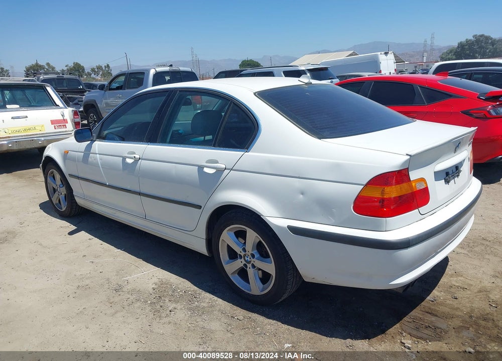 2005 BMW 330XI VIN: WBAEW53435PN39224