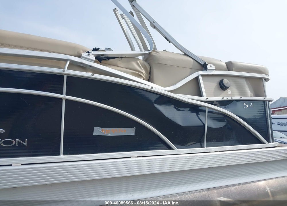 2014 BENNINGTON OTHER VIN: ETW96992K314