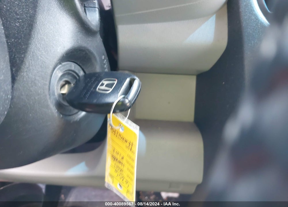 2011 HONDA PILOT EX-L VIN: 5FNYF3H63BB046289