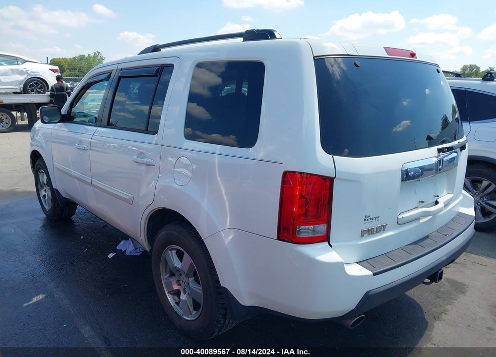 2011 HONDA PILOT EX-L VIN: 5FNYF3H63BB046289