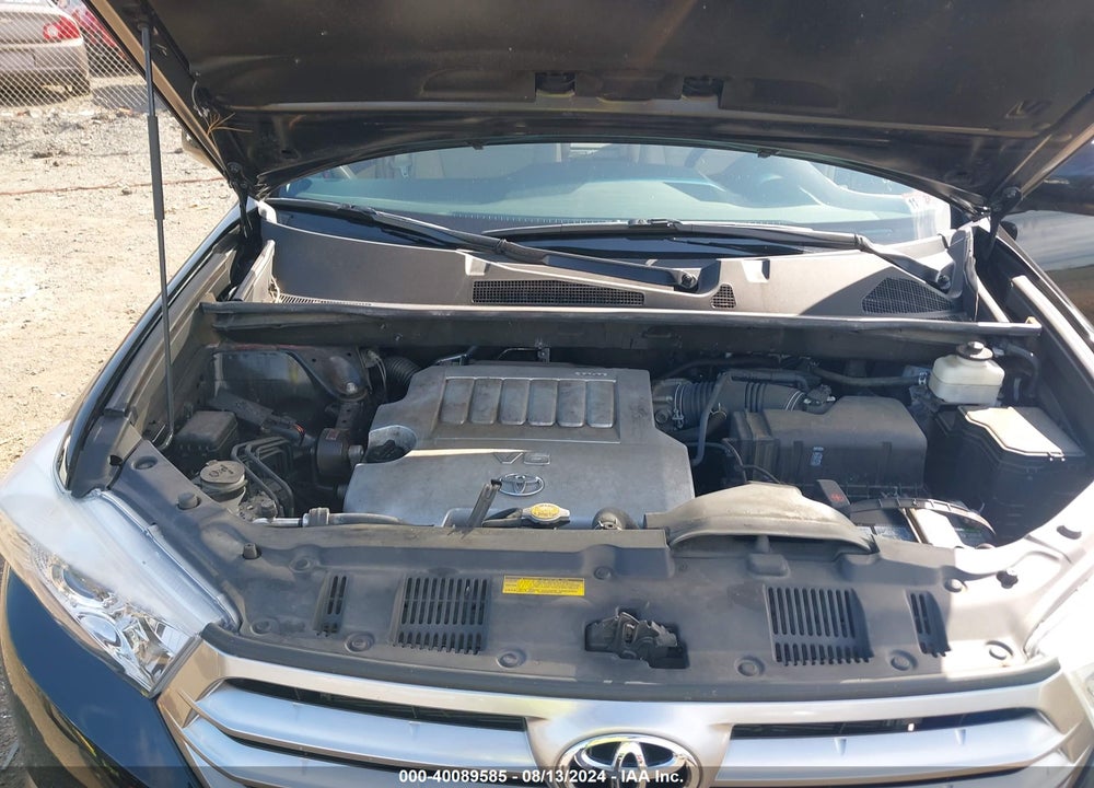 2013 TOYOTA HIGHLANDER SE V6 VIN: 5TDBK3EH5DS276826