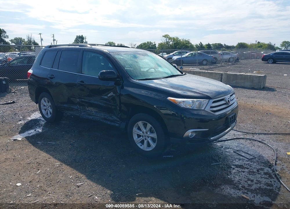 2013 TOYOTA HIGHLANDER SE V6 VIN: 5TDBK3EH5DS276826