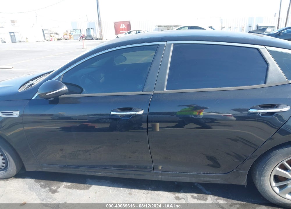 2018 KIA OPTIMA LX TURBO VIN: 5XXGT4L16JG217666