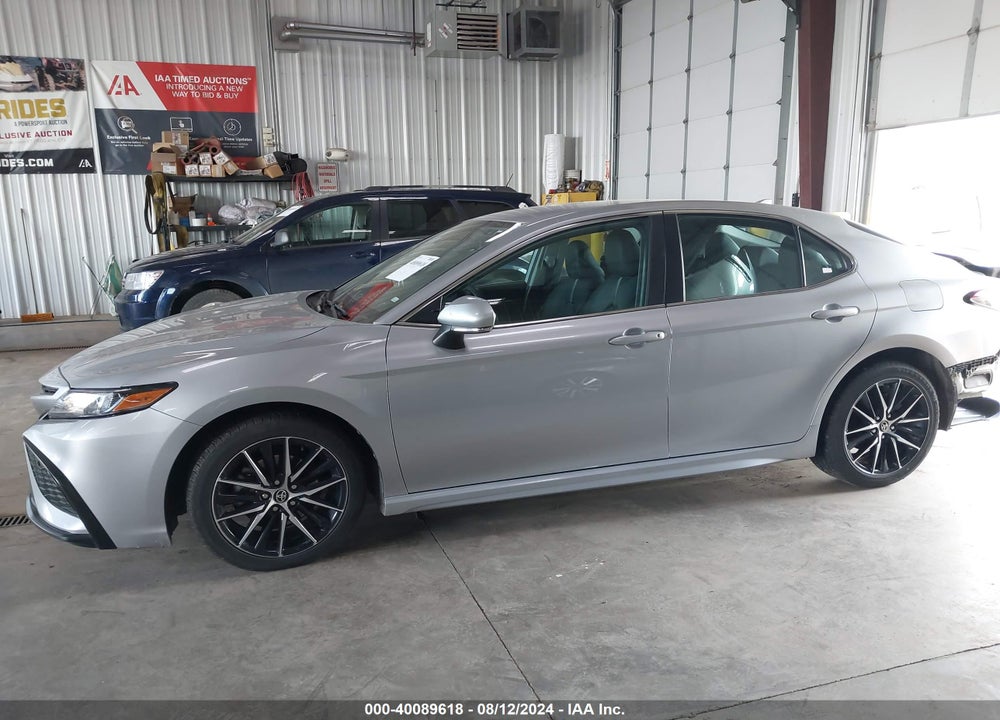 2022 TOYOTA CAMRY SE VIN: 4T1G11AK8NU690481