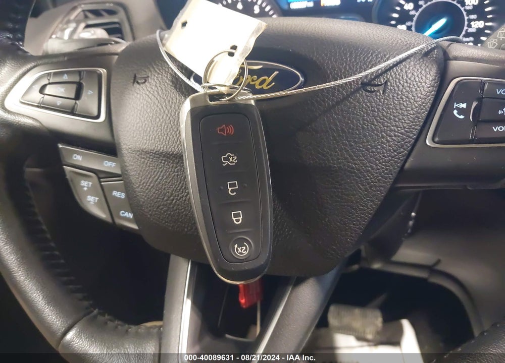 2017 FORD ESCAPE TITANIUM VIN: 1FMCU9J97HUD47330