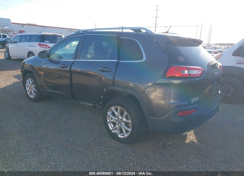 2015 JEEP CHEROKEE LATITUDE VIN: 1C4PJLCSXFW670073