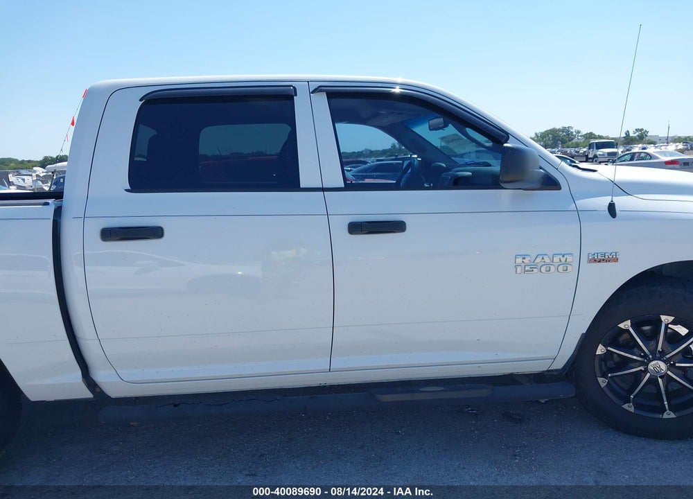 2015 RAM 1500 EXPRESS VIN: 1C6RR6KT1FS650130