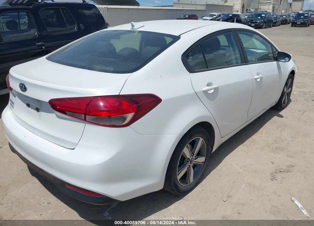 2018 KIA FORTE LX VIN: 3KPFL4A78JE167042