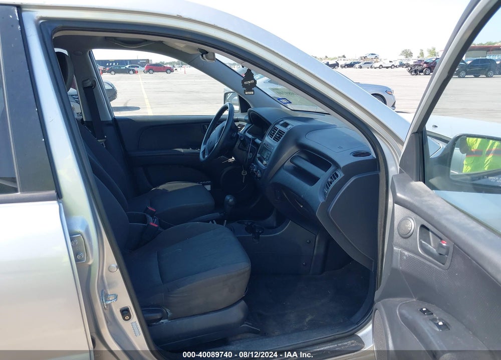 2010 KIA SPORTAGE LX VIN: KNDKG3A46A7703652