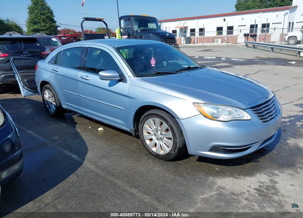 2013 CHRYSLER 200 LX VIN: 1C3CCBAB7DN611527
