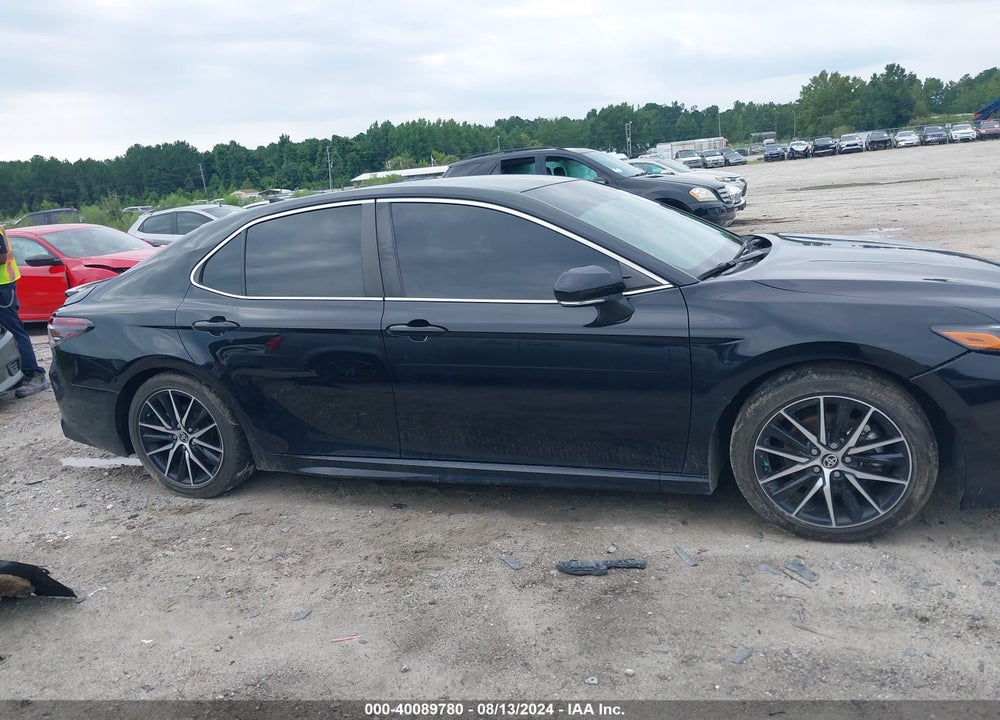 2022 TOYOTA CAMRY SE VIN: 4T1G11AK1NU638304