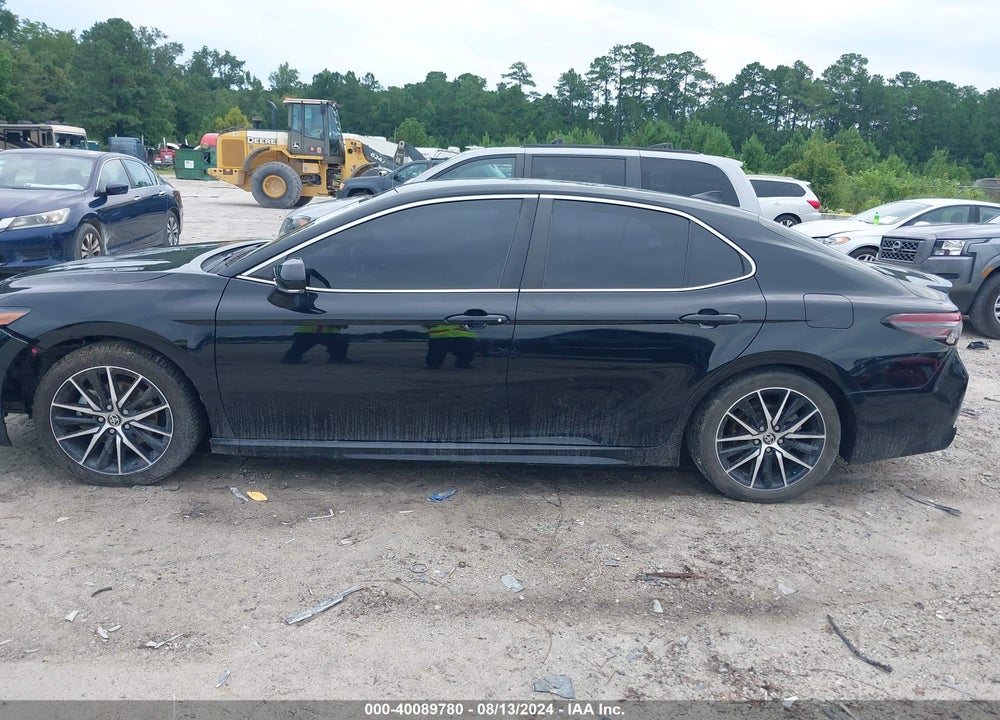 2022 TOYOTA CAMRY SE VIN: 4T1G11AK1NU638304
