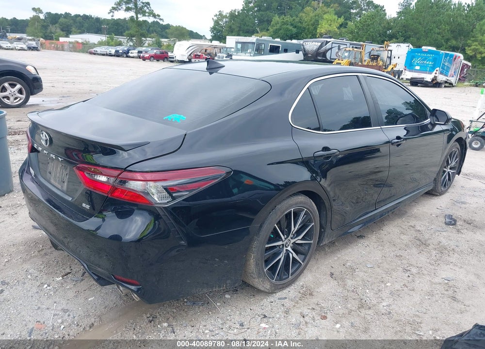 2022 TOYOTA CAMRY SE VIN: 4T1G11AK1NU638304