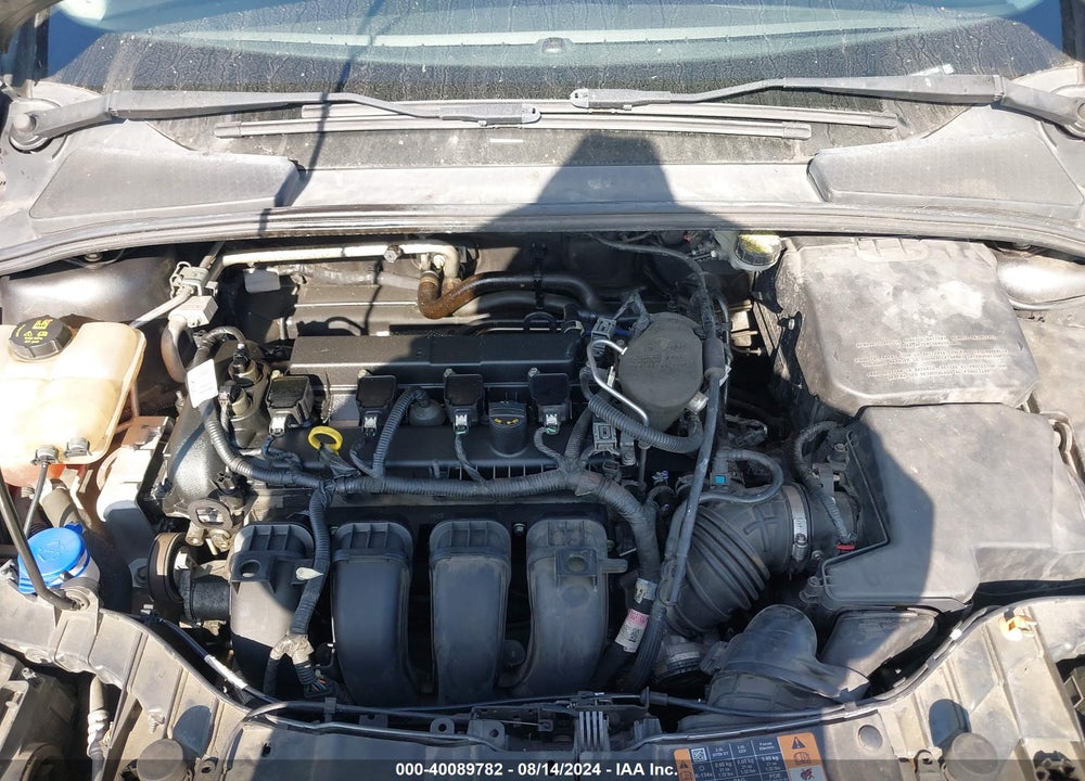2015 FORD FOCUS SE VIN: 1FADP3K23FL247085