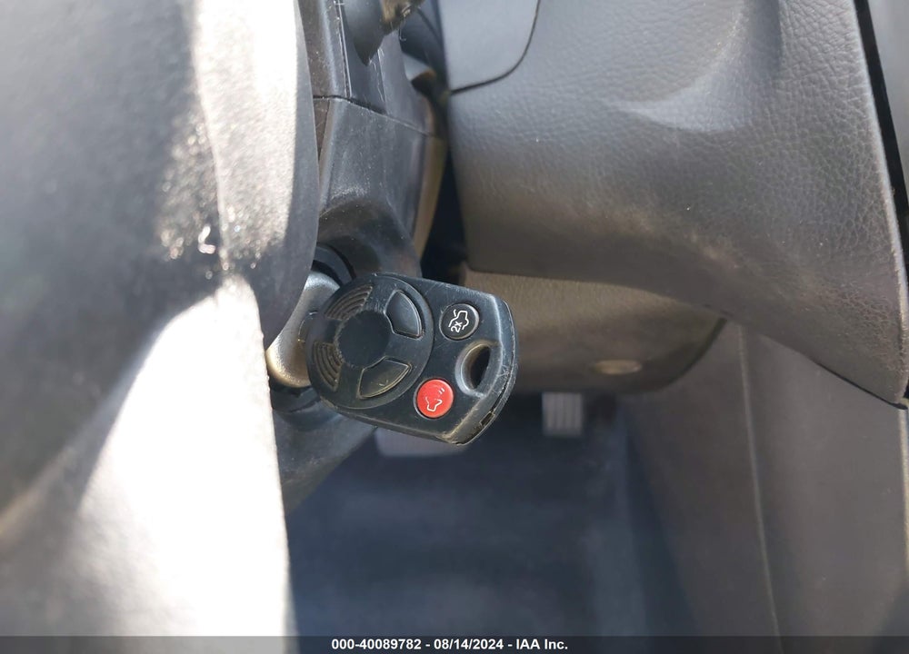 2015 FORD FOCUS SE VIN: 1FADP3K23FL247085
