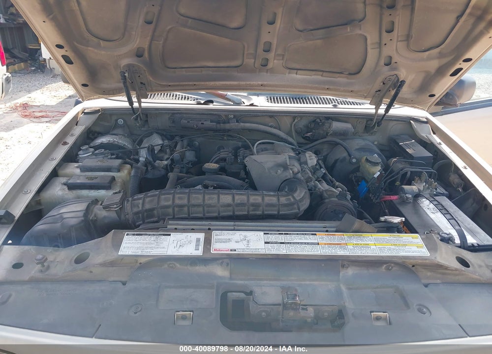 1999 FORD EXPLORER XL/XLT VIN: 1FMZU32X4XUB82548