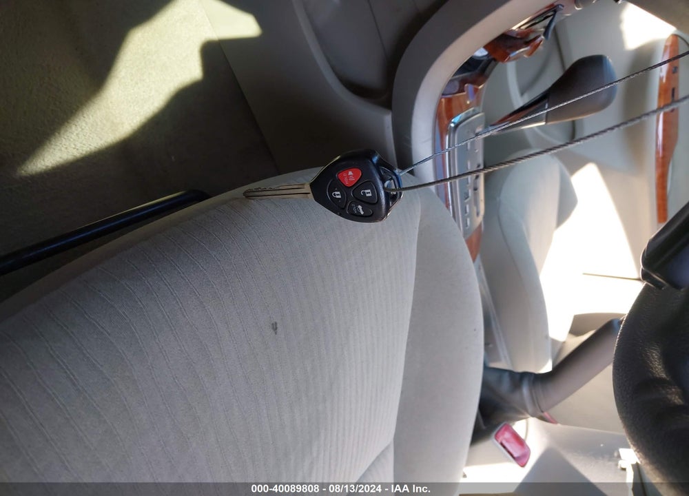 2009 TOYOTA COROLLA XLE VIN: 1NXBU40EX9Z107705