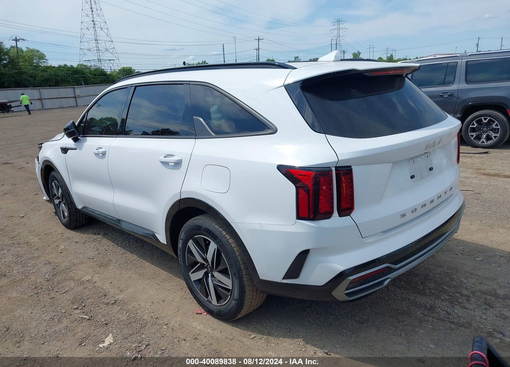 2022 KIA SORENTO EX VIN: 5XYRH4LF7NG143861