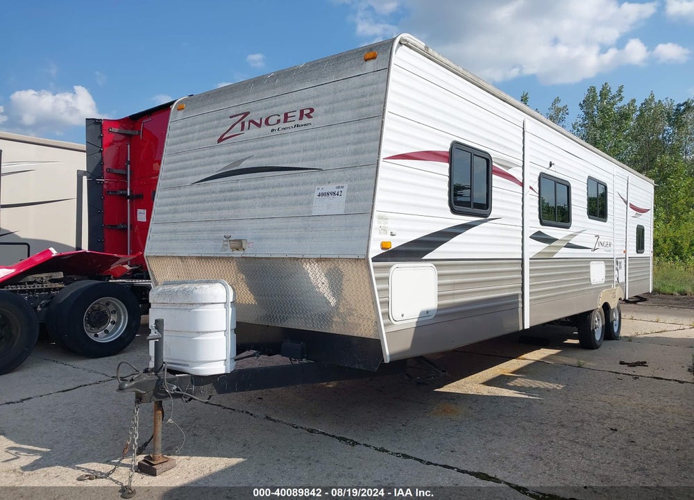 2011 CROSSROADS ZINGER TRAVEL TRAILER VIN: 4V0TC3120BA012948