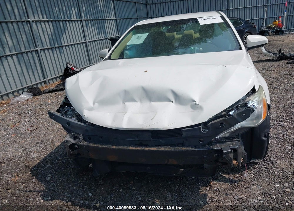 2015 TOYOTA CAMRY LE VIN: 4T1BF1FK2FU959743