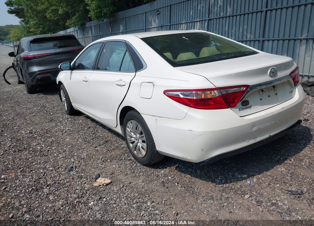 2015 TOYOTA CAMRY LE VIN: 4T1BF1FK2FU959743