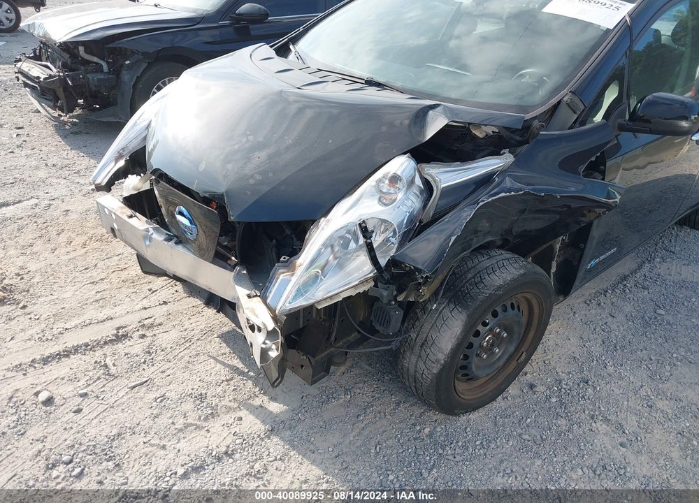 2015 NISSAN LEAF S VIN: 1N4AZ0CP9FC317209