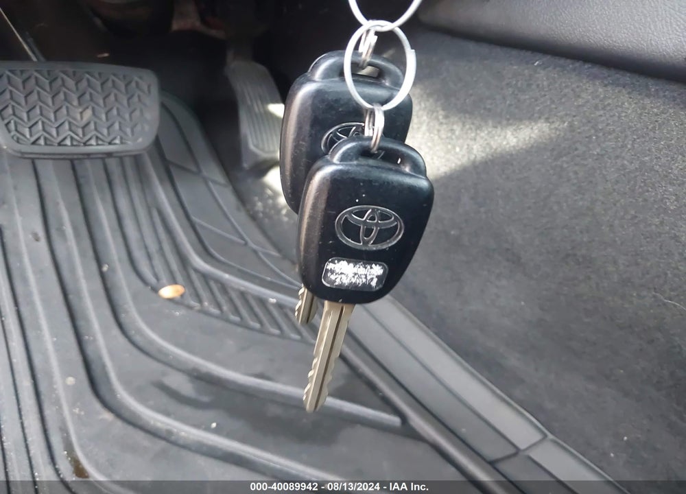 2015 TOYOTA CAMRY SE VIN: 4T1BF1FK4FU952647