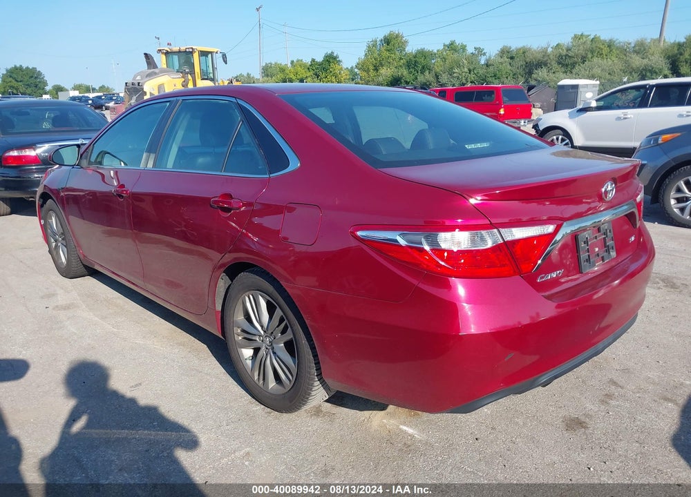 2015 TOYOTA CAMRY SE VIN: 4T1BF1FK4FU952647