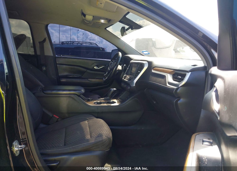 2017 GMC ACADIA SLE-2 VIN: 1GKKNLLS3HZ240390