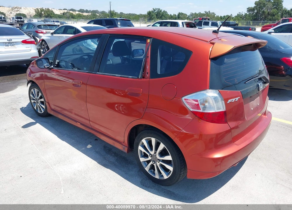 2012 HONDA FIT SPORT VIN: JHMGE8H55CC012953