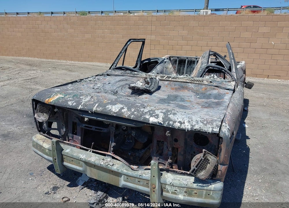 1986 FORD BRONCO U100 VIN: 1FMDU15N5GLA81114