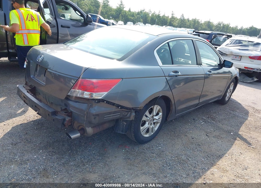 2010 HONDA ACCORD 2.4 LX-P VIN: 1HGCP2F47AA130062