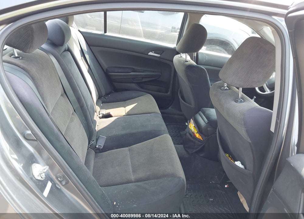 2010 HONDA ACCORD 2.4 LX-P VIN: 1HGCP2F47AA130062