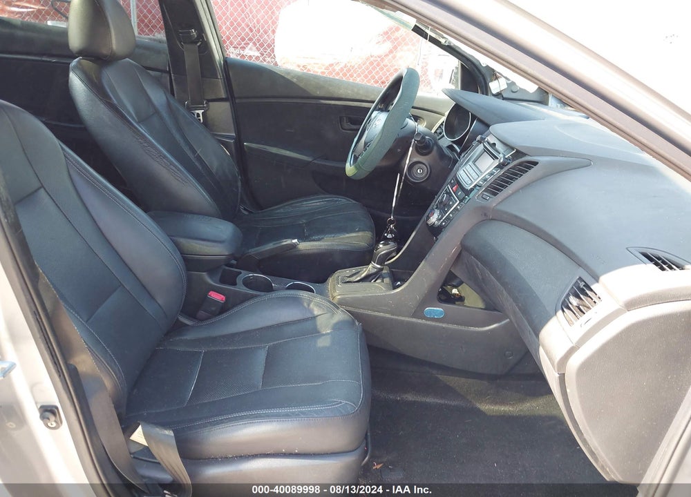 2013 HYUNDAI ELANTRA GT VIN: KMHD35LE6DU104659