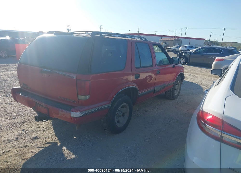 1997 CHEVROLET BLAZER LT VIN: 1GNCS13W4V2146160