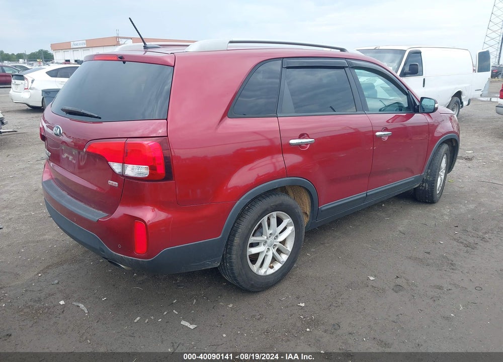 2015 KIA SORENTO LX VIN: 5XYKT4A6XFG593962