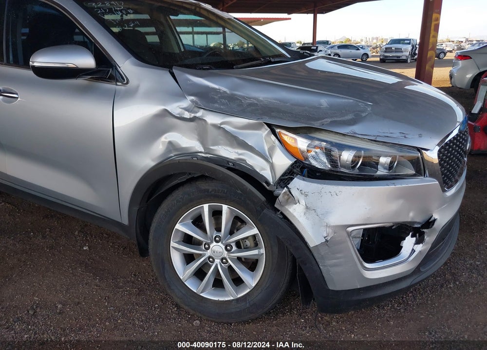 2017 KIA SORENTO 2.4L LX VIN: 5XYPG4A35HG215762