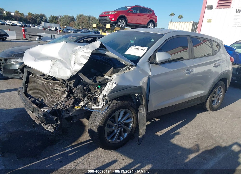 2016 HYUNDAI TUCSON SE VIN: KM8J23A49GU042733