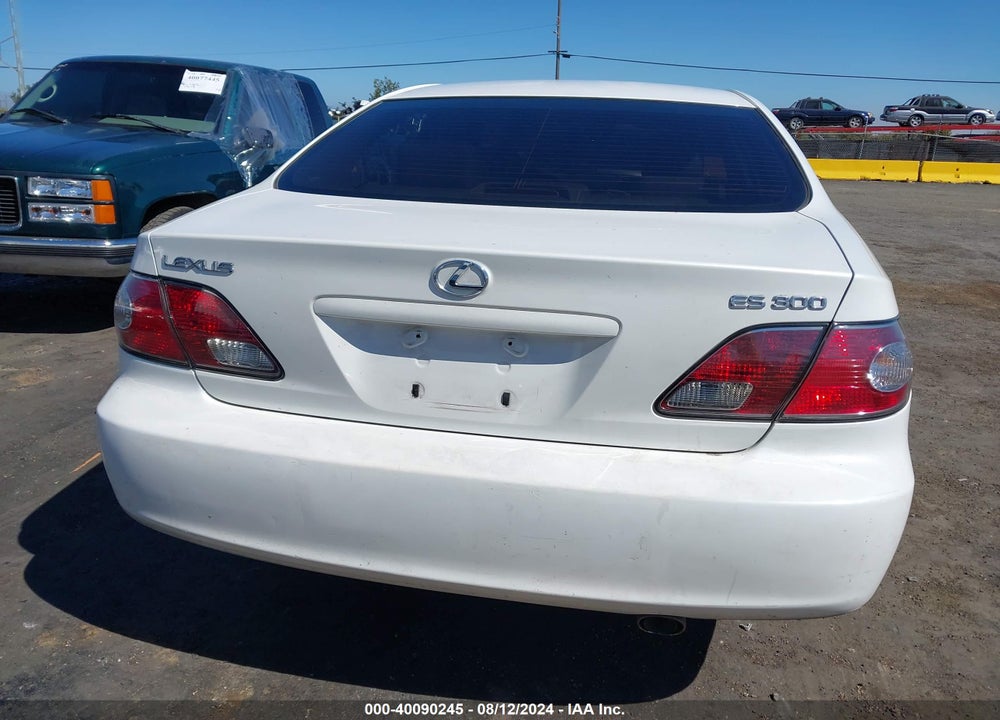 2003 LEXUS ES 300 VIN: JTHBF30G130147405