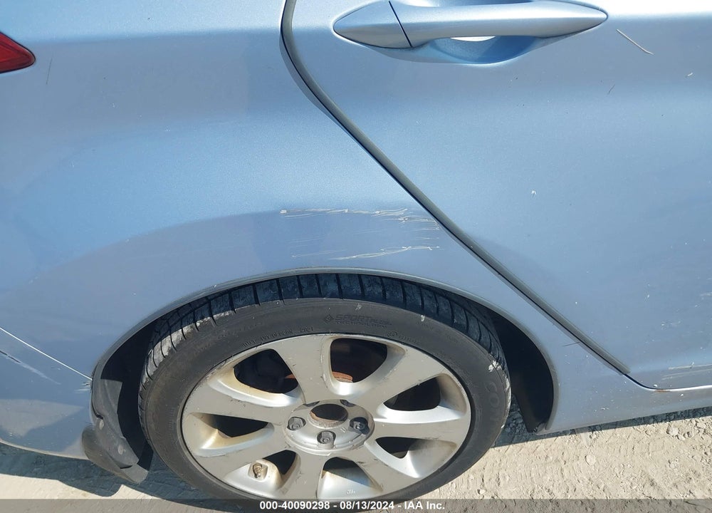 2012 HYUNDAI ELANTRA LIMITED (ULSAN PLANT) VIN: KMHDH4AE8CU487078