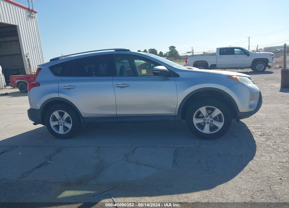 2013 TOYOTA RAV4 XLE VIN: JTMWFREV0DD023147
