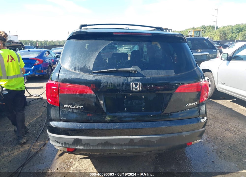 2016 HONDA PILOT EX-L VIN: 5FNYF6H53GB005774